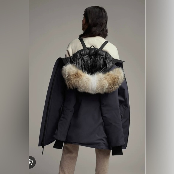 Canada Goode Rosemont Parka Women Jacket-Navy color - Picture 6 of 7